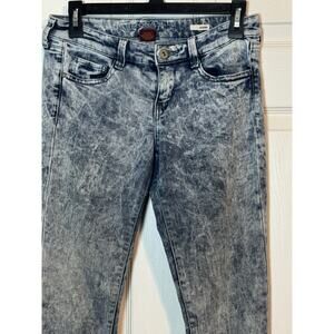 Arizona Jeans Women’s Acid Wash Jegging, 90’s Vibe, Grunge, Stretchy, Size 3